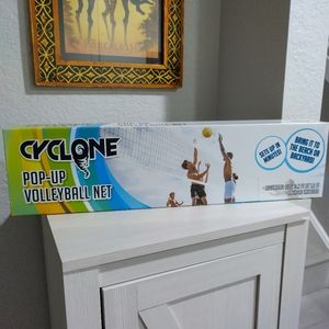 Cyclone Pop Up Volleyball Net Beach Backyard NIB